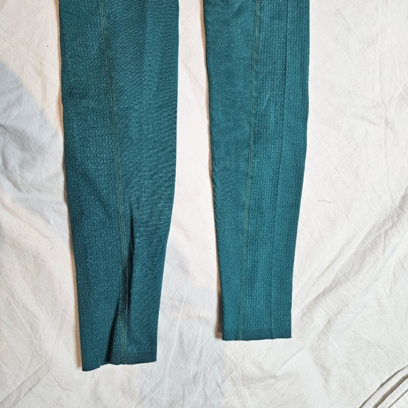 Fabletics High-Waisted SculptKnit Pocket Leggings Dark Jade/Fiesta Green Pink SM - Picture 9 of 13